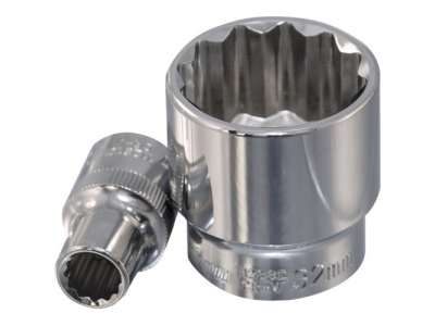Головка торцевая 12 гранная 1/2"DR 24 мм., Ombra 112324