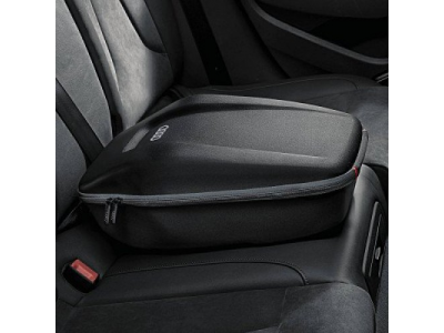 Бокс для задней части салона Audi, артикул 000061104A